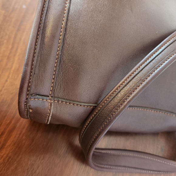 Vintage brown Coach Bleecker bag in excellent condition - Picture 10 of 16